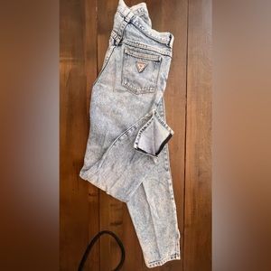 Size 13 Palmetto’s acid was ankle zip Jean.